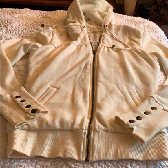 O’NEILL faux fur lined sweatshirt, Size Small - Picture 6 of 7